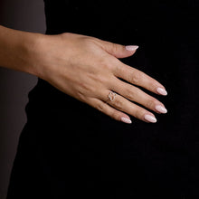 Load image into Gallery viewer, 14kt Gold 1/6 ct tw Ring F VS Diamonds