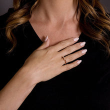 Load image into Gallery viewer, 14kt Gold 1/20 ct tw Ring F VS Diamonds