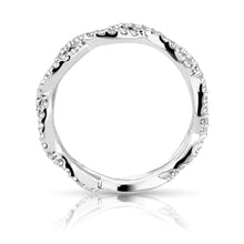 Load image into Gallery viewer, 14kt Gold 1/20 ct tw Ring F VS Diamonds