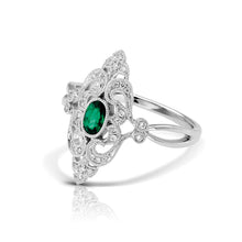 Load image into Gallery viewer, 14kt Gold 1/10 ct tw Vintage Ring F VS Diamonds Emerald Center
